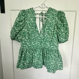 Topshop Green Floral V-Neck Puff Sleeve Peplum Top